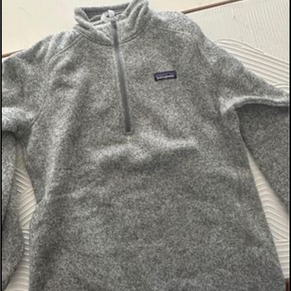 Patagonia Half Zip - Size L - Slim Fit - Heather Gray